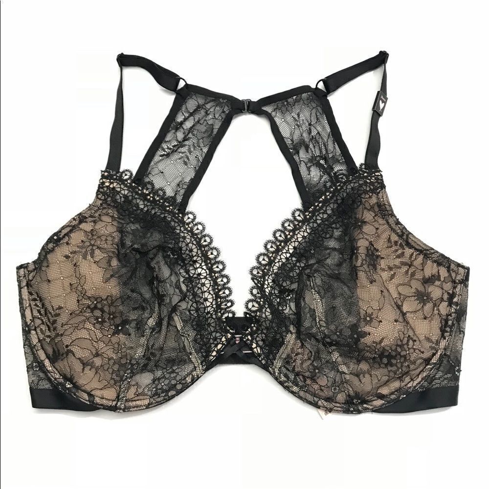 Victoria’s Secret very sexy unlined plunge lace bra black